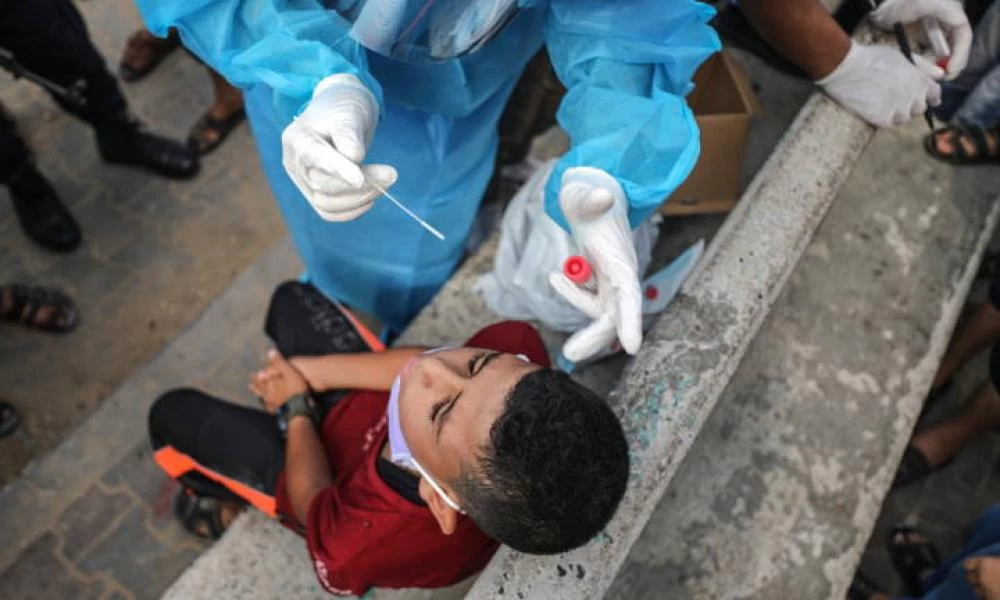 Καταγγελίες Παλαιστινίων για ισραηλινούς αποκλεισμούς από τα εμβόλια